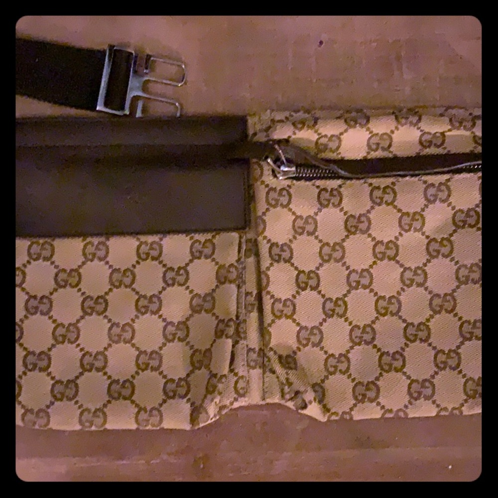Gucci women’s tan monogrammed fanny pack